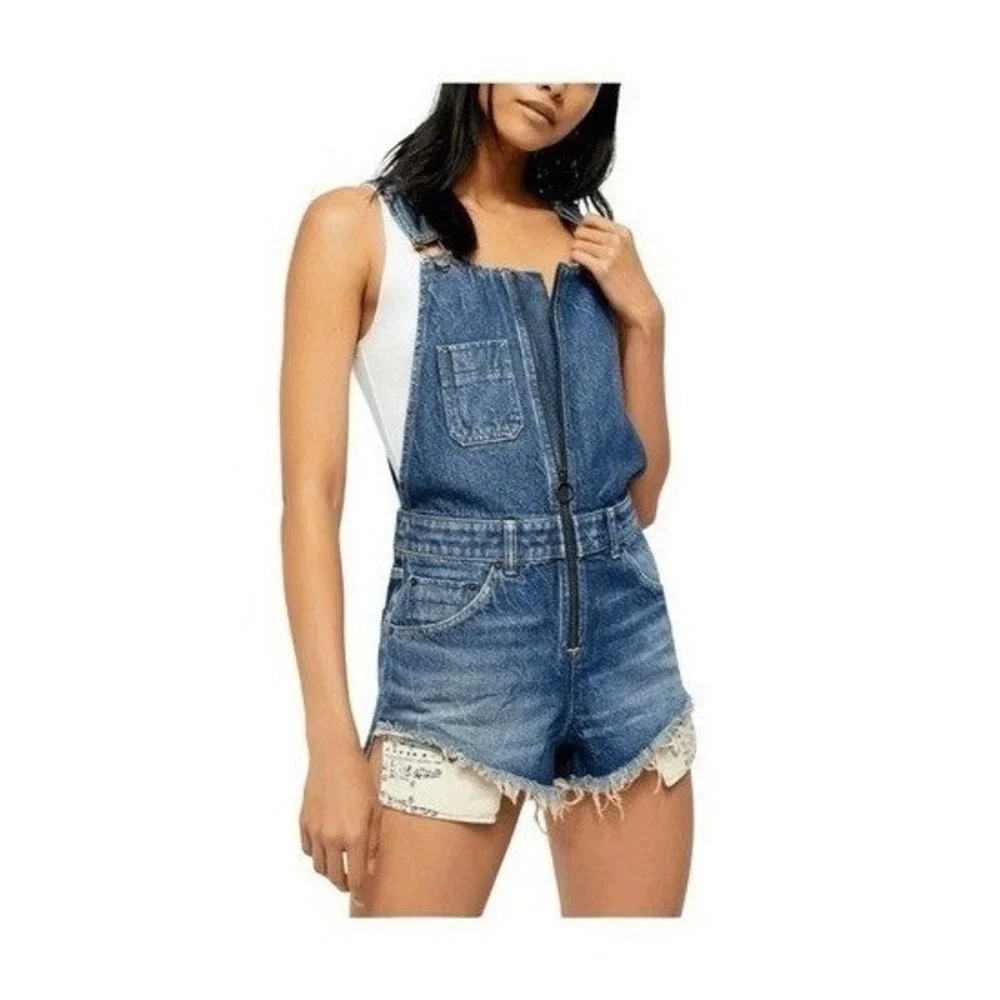 Free People We‎ The Free Sunkissed Short Overalls Blue Denim Jean Shorts 26